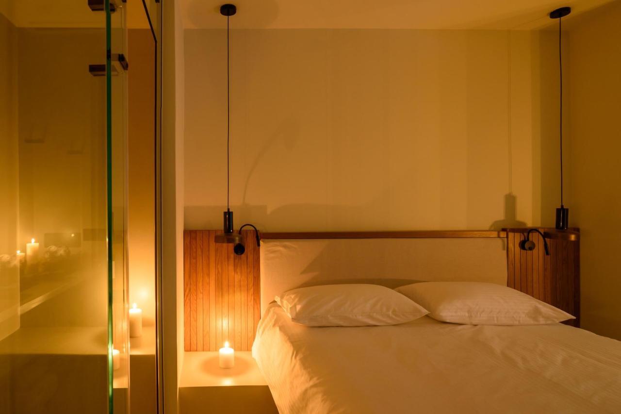 Potnia Theron Suites Akrotírion Esterno foto